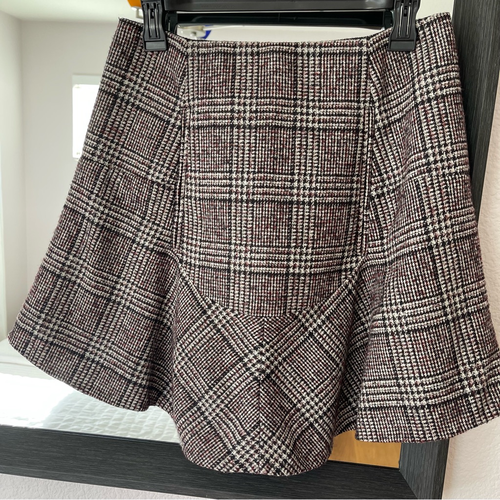 Carven Wool Plaid Mini Jupe With Pockets